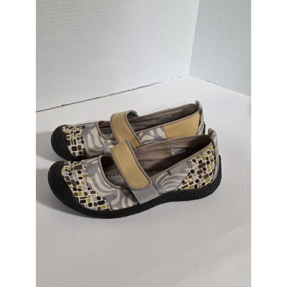 KEEN Canvas Women's Slip On Loafers 7.5 Pattern Patterned Geometric